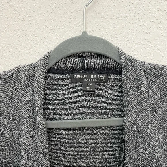 Barefoot Dreams Drape Front Calypso Blue Gray Wrap Sweater Size Small/Medium 436 - Picture 5 of 6